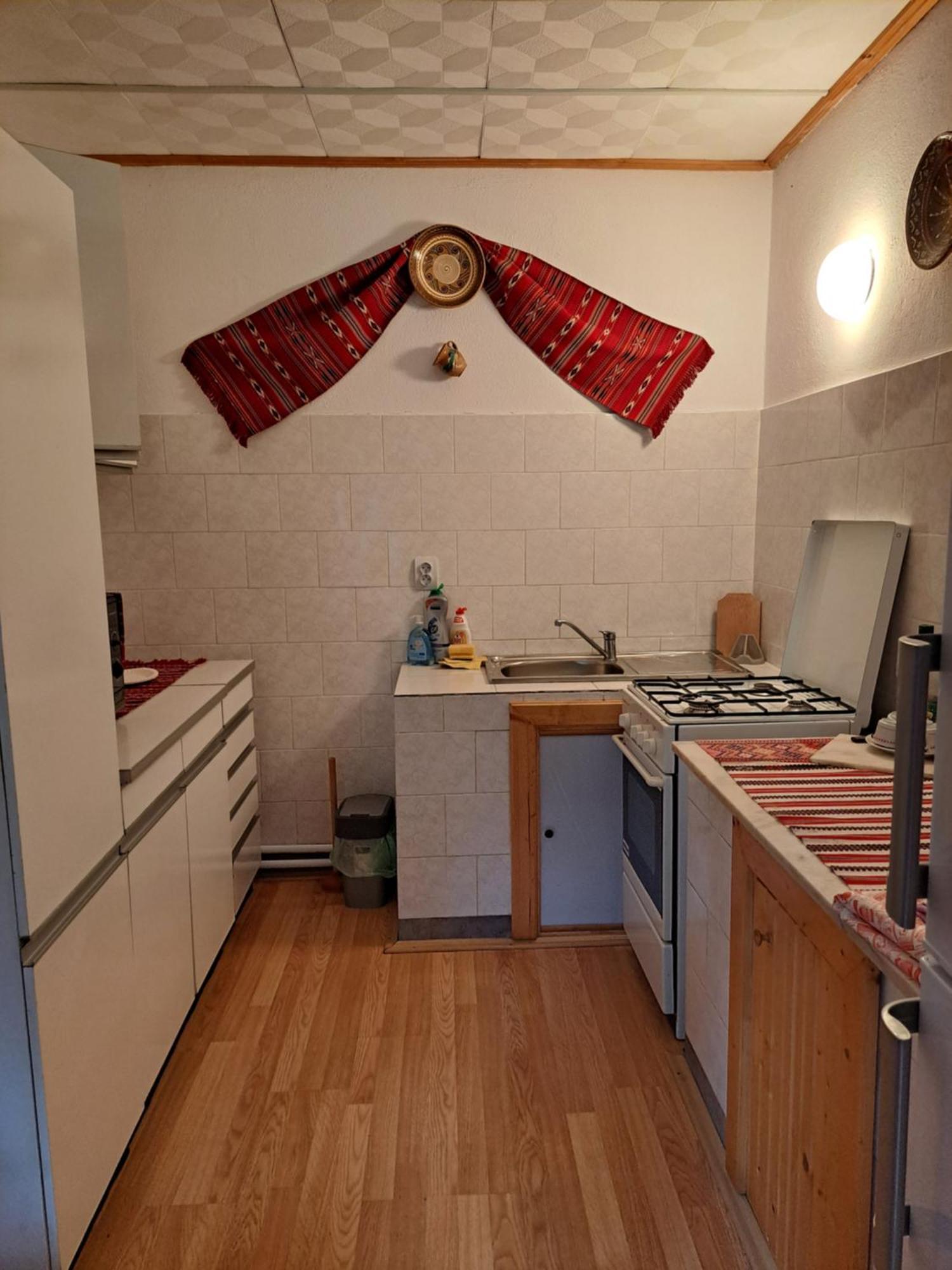 Casa Dintre Meri Poiana Mărului Exterior foto